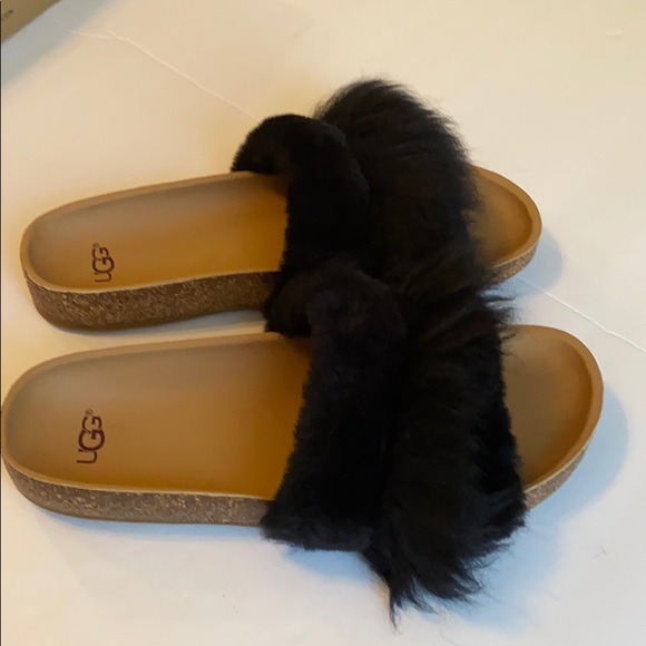 ✨New✨ UGG Diane Wisp Furry Slide - Picture 8 of 9